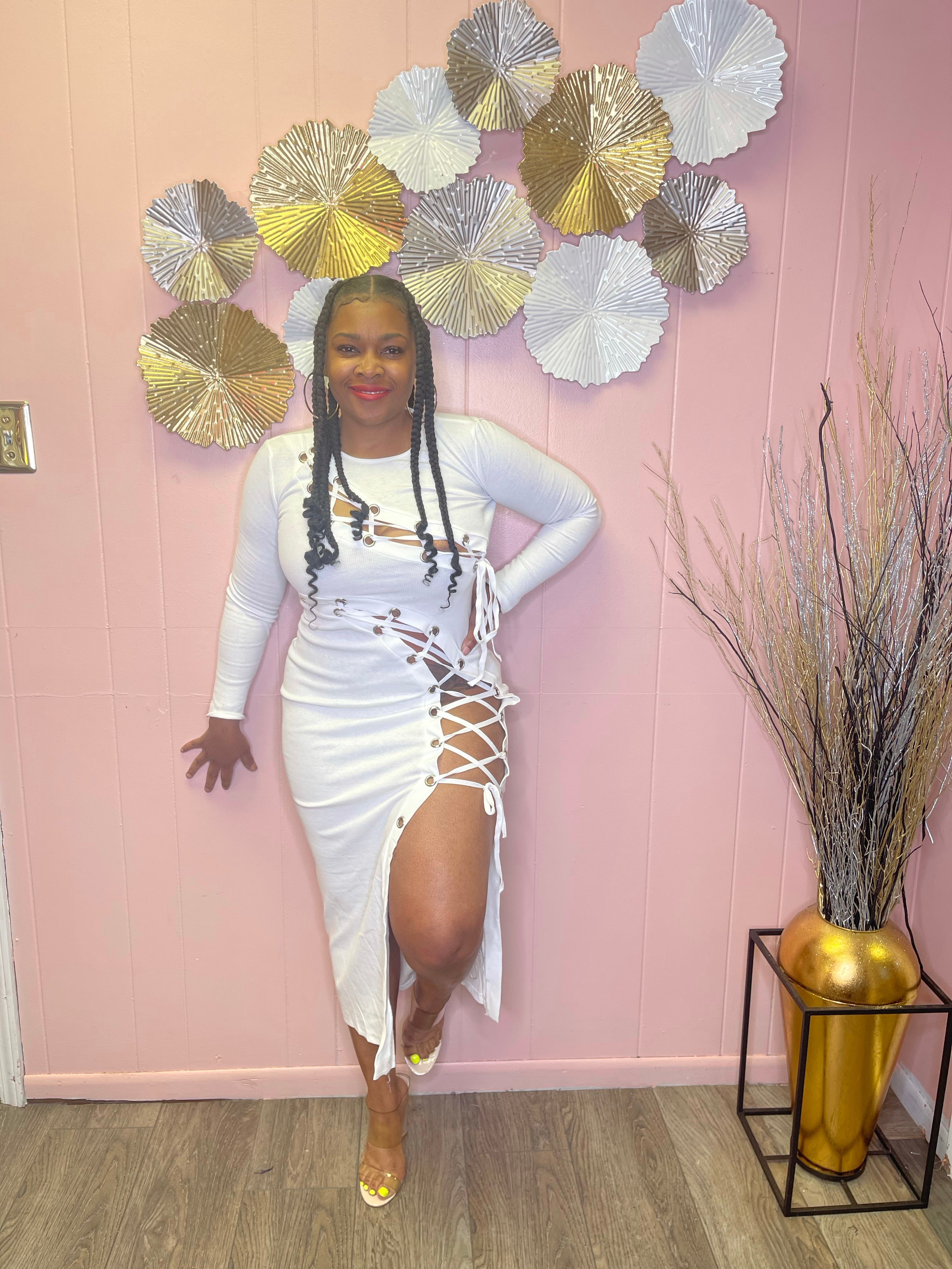 Pretty Oasis Lace Up Bodycon Dress see